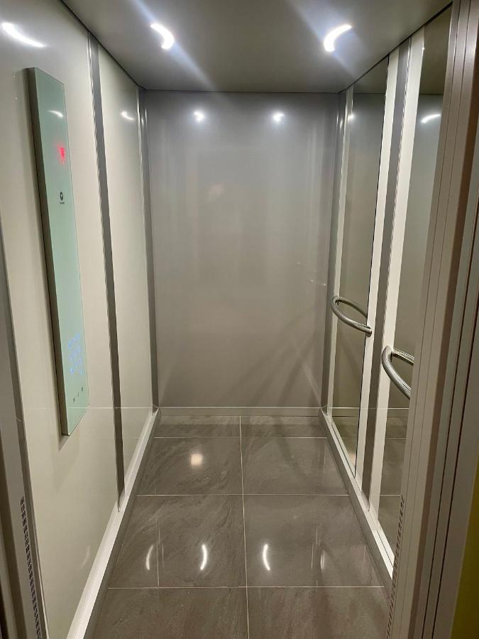 Miko Apartment 2 بوزنان المظهر الخارجي الصورة